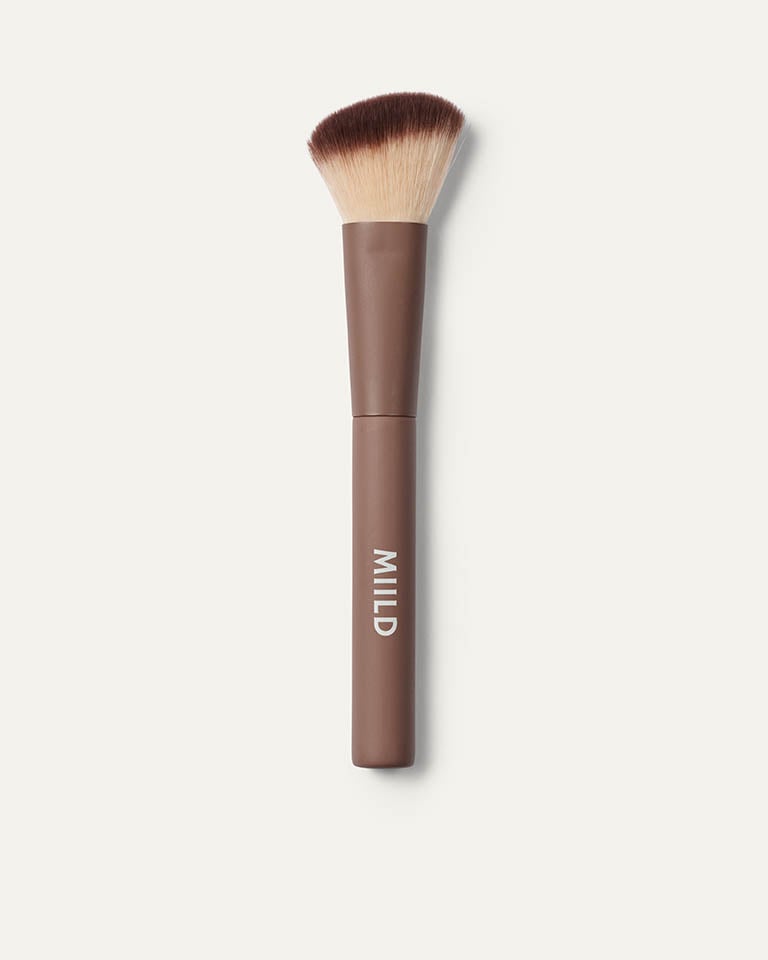 Sculpting Angled Cheek Brush