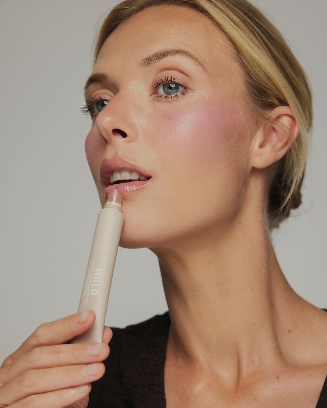 Sheer Lip Treatment 