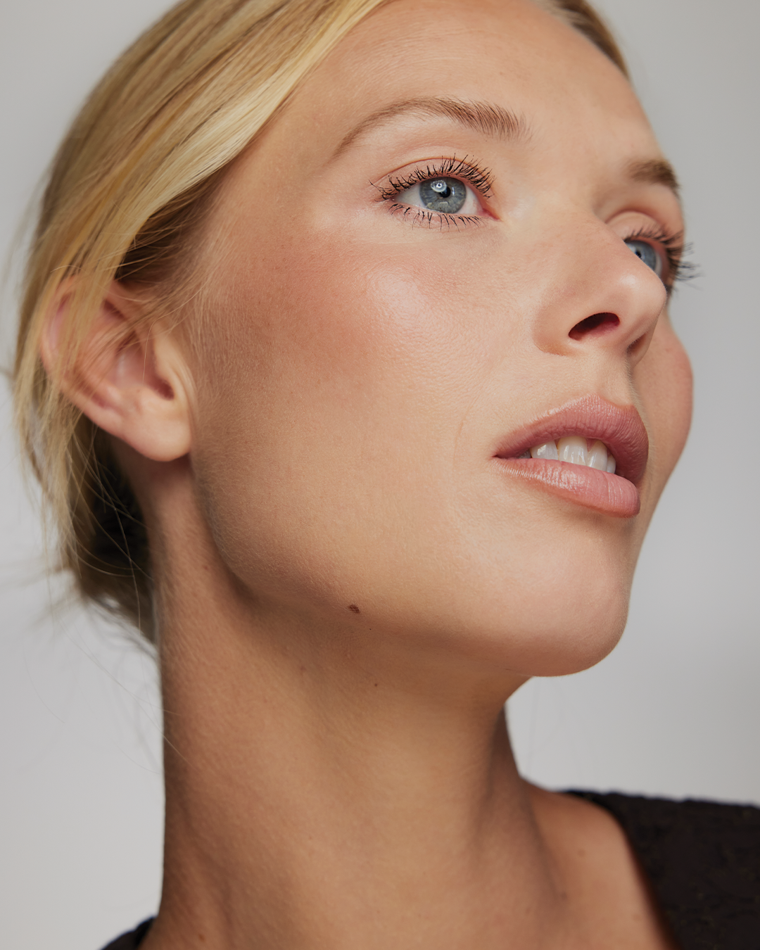 Skin Glow Tinted Beauty Balm 01 Dusty Rose Skin Glow Tinted Beauty Balm 01 Dusty Rose