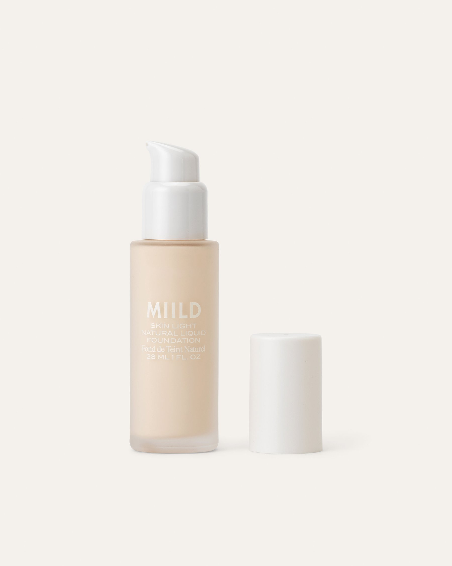 Skin Light Natural Liquid Foundation 01 Sky