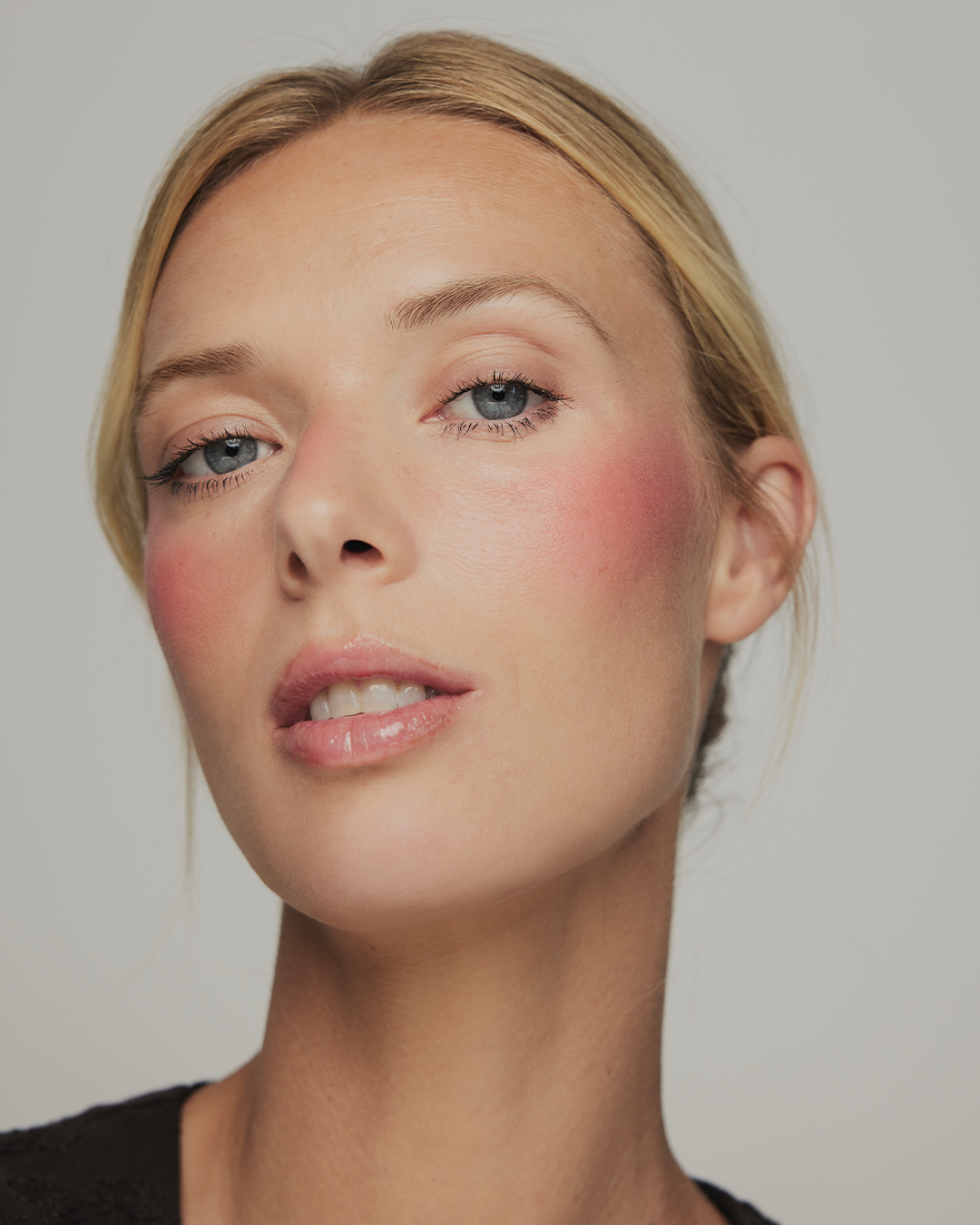 Skin Glow Tinted Beauty Balm 03 Bright Dahlia
