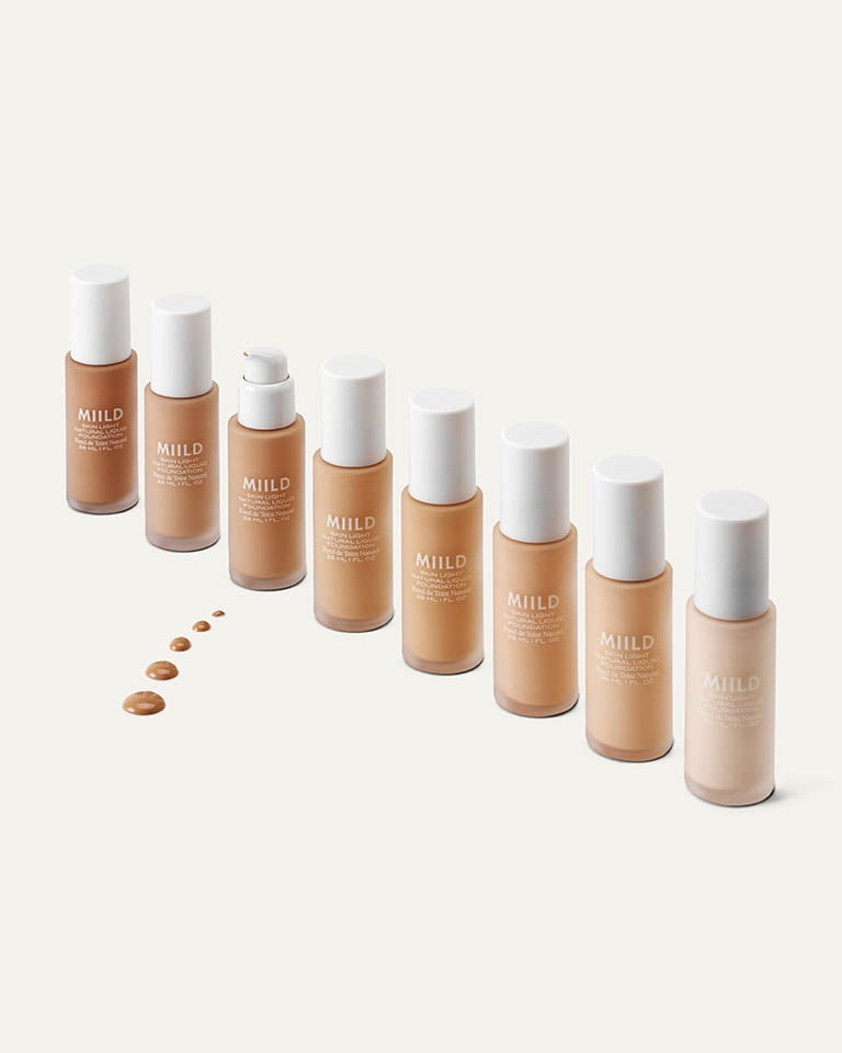 Skin Light Natural Liquid Foundation 04 Daisy Skin Light Natural Liquid Foundation 04 Daisy