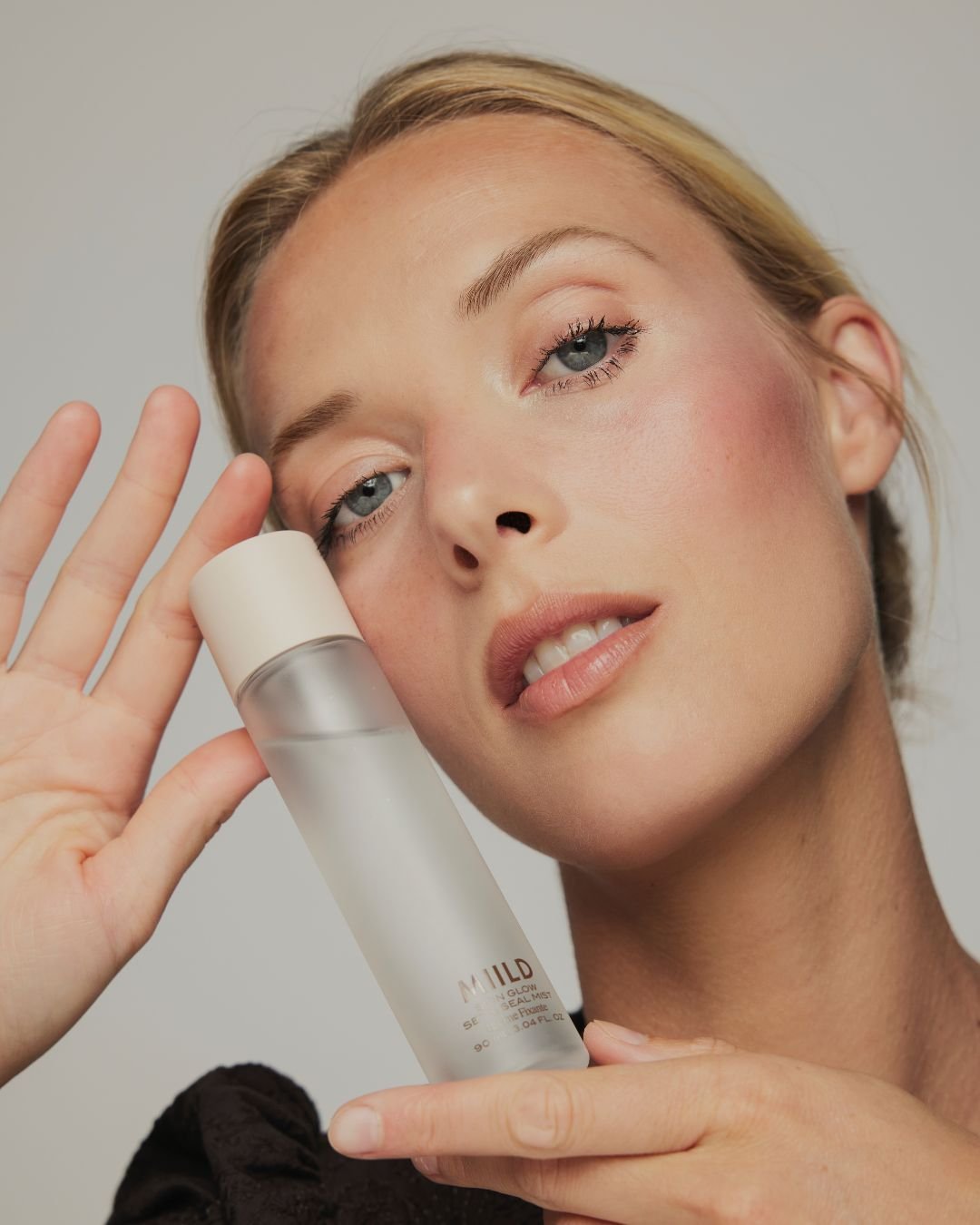 Skin Glow Set & Seal Mist Skin Glow Set & Seal Mist